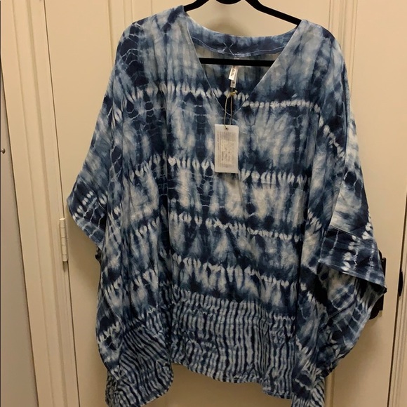 florabella Tops - Florabella top, wide boxy shape, Linen